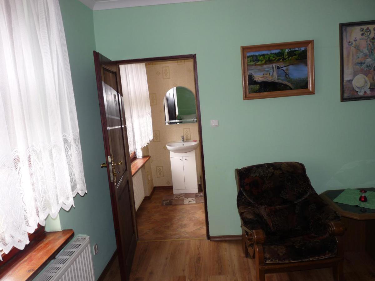 Dwór Komorowo Exterior foto