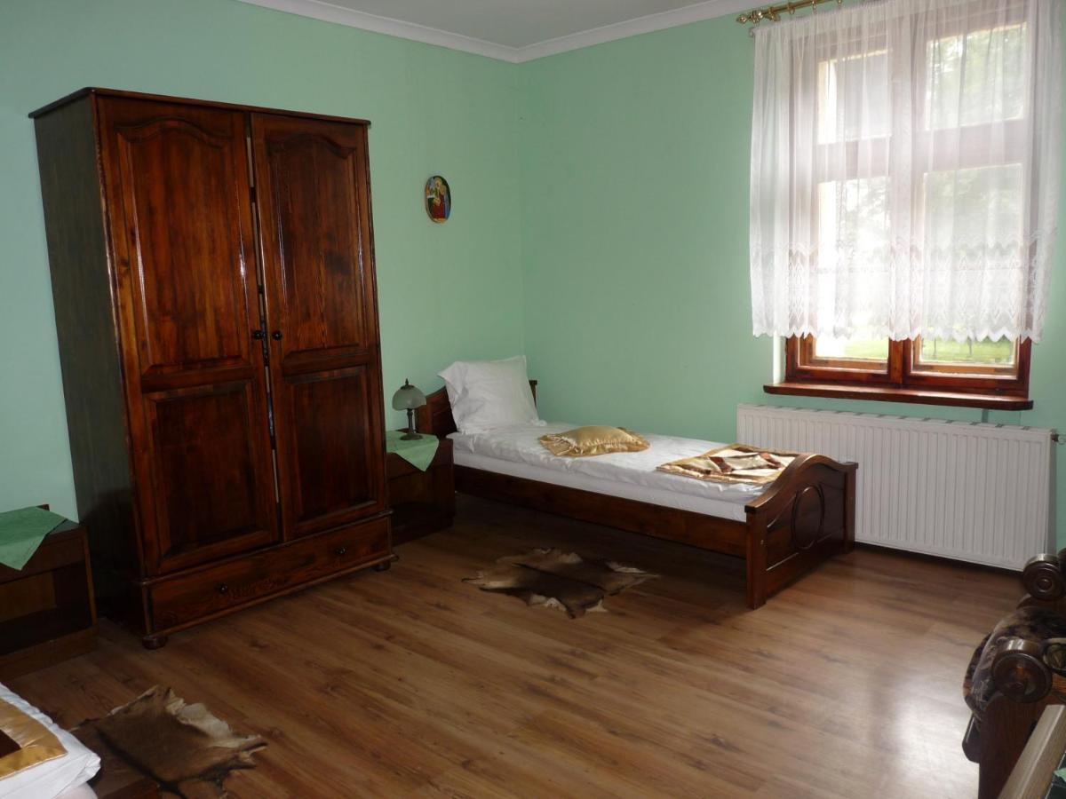 Dwór Komorowo Exterior foto